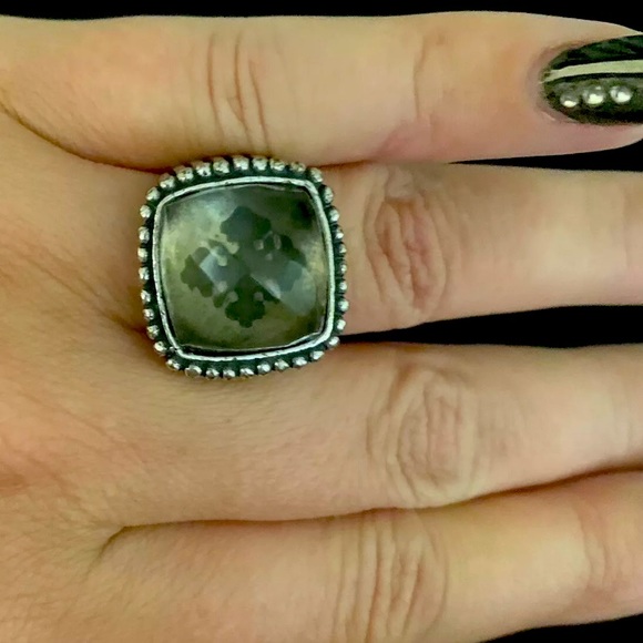 Light green antiqued silver cigar band ring,size 8 - Picture 1 of 3